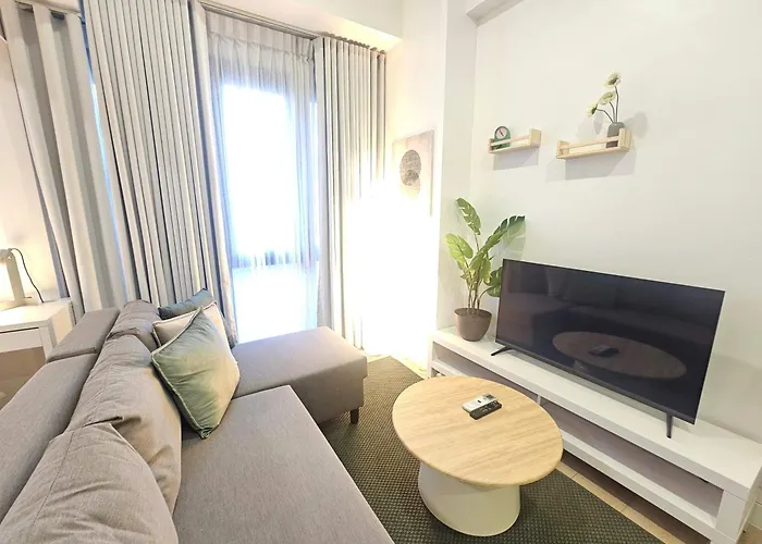 Organic Modern 1br Near Greenbelt 4* Manila