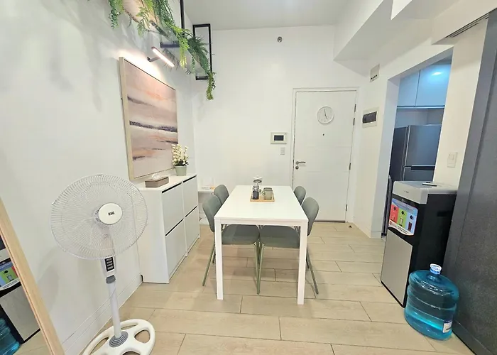 Organic Modern 1br Near Greenbelt 4*