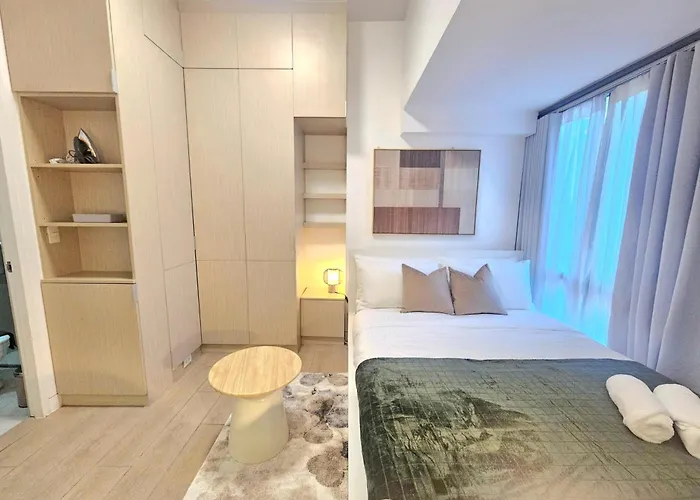 Organic Modern 1br Near Greenbelt 4*