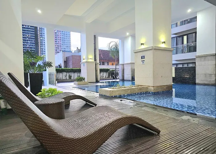 Organic Modern 1br Near Greenbelt
